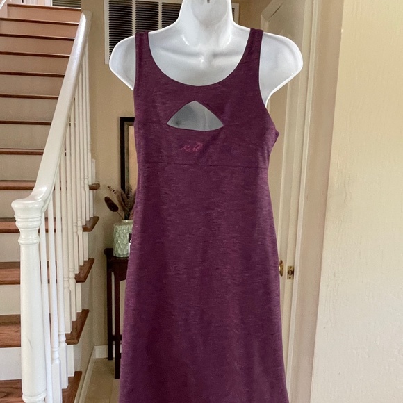 NWT Kuhl Mova Altiv Stretch Fabric Dress Built In Bra Heathered Purple M - Picture 2 of 5